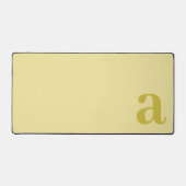 Monogram Letter Bleekgeel & Mosterd Minimalistisch Bureaumat (Voorkant)