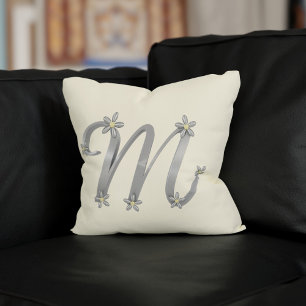Monogram Letter M Silver Cream Sierkussen