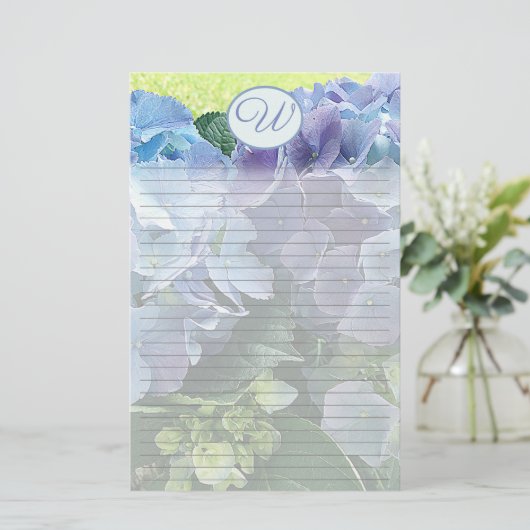 Monogram lichtblauw hydrangea-schrijfpapier briefpapier (Staand voorkant)