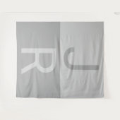 Monogram lichte grijze en grijze moderne Initialen Wandkleed (Voorkant (horizontaal))