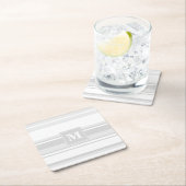 Monogram lichtgrijze strepen kartonnen onderzetters (Insitu)