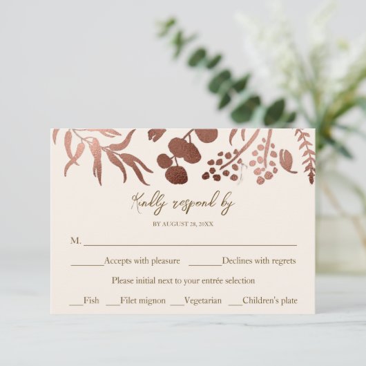 Monogram Light Peach Wedding RSVP Enclosure Kaart (Staand voorkant)