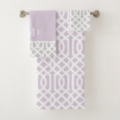 Monogram lila en grijs Trellis | bewerkbare kleure Bad Handdoek (Insitu)