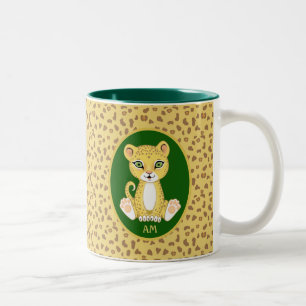 Monogram & Luipaard op groen bruin & goudbeige Tweekleurige Koffiemok