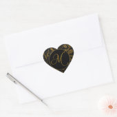 Monogram M Goud en Zwart Damast Bruiloft Seal Hart Sticker (Envelop)