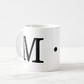 Monogram M Klassieke Mok, 11 oz Koffiemok (Voorkant links)