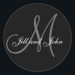 Monogram M Wedding Bride Groom Date Seal Ronde Sticker<br><div class="desc">DIT IS DE BEST VERKOPENDE MONOGRAM STICKER VAN DE MONOGRAM GALERIJ. MONOGRAM GALLERY GIFTS is de "zusterwinkel" van DE MONOGRAM GALLERY op Zazzle. We willen graag deze envelop laten zien en sticker ontwerpen hier in de Monogram Gallery Gifts Store voor onze klanten. Het ontwerp is eenvoudig maar zeer elegant en...</div>