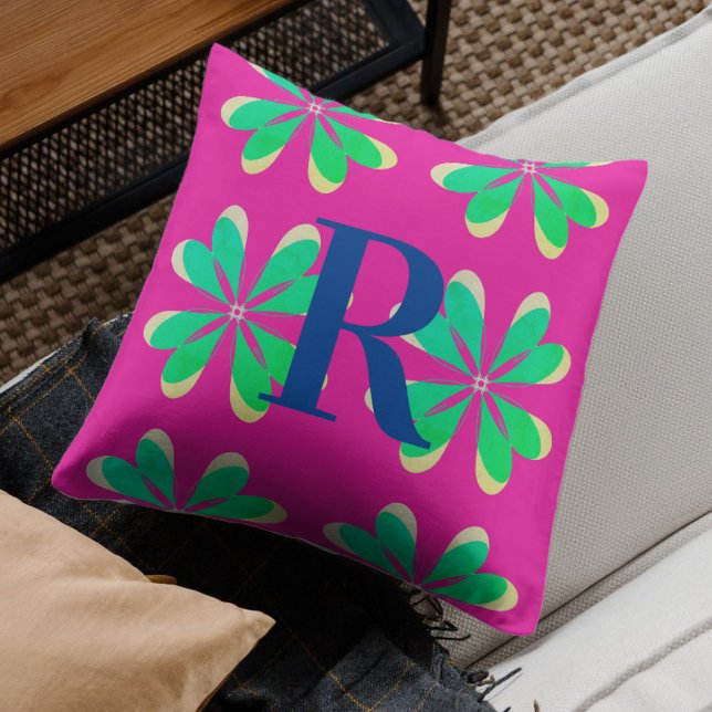 Monogram Magenta Emerald Green Retro Flower Kussen (Creator heeft geüpload)