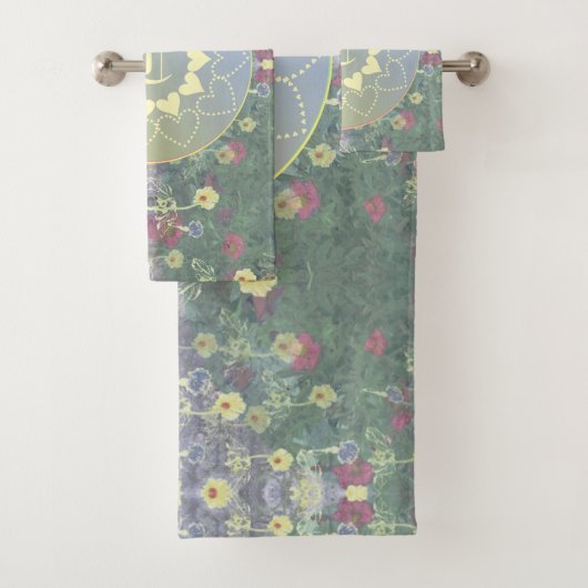 Monogram Mandala en Wildflower Bad Handdoek (Insitu)