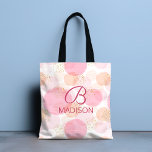 Monogram Matig Roze Meisje Glitter Persoonlijk Tote Bag<br><div class="desc">Monogram Modern Pink Girly Glitter Gepersonaliseerde Canvas tassen hebben een  roze puntpatroon met gouden glitteraccenten die voorzien zijn van je monogram en naam. Personaliseer door de tekst in de verstrekte tekstvakjes uit te geven.</div>