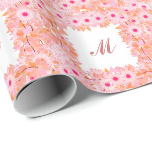 Monogram met bloemen - roze en perzik cadeaupapier