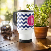 Monogram met Chevron Patroon - Navy Magenta Reisbeker