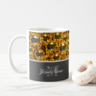 Monogram met gouden kerstballen! Koffiemok