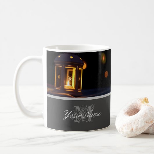  monogram met gouden kerstlichten koffiemok (Met donut)