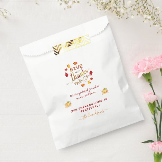 Monogram met herfstwaterverfbladeren en dankbetuig bedankzakje (Gezegeld)