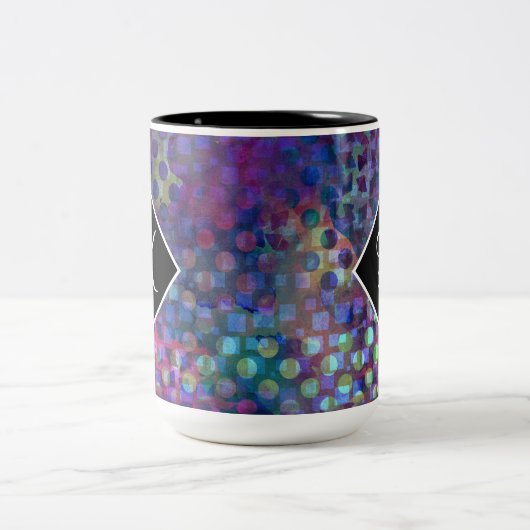 Monogram met veelkleurige Abstracte digitale kunst Tweekleurige Koffiemok (Center)