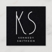 Monogram minimale typografie zwart papier vierkante visitekaartje (Voorkant)