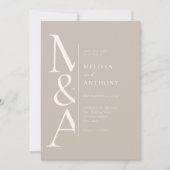 Monogram Minimalist Taupe Beige Modern Wedding Kaart (Voorkant)