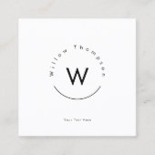 Monogram minimalistische moderne witte QR-code Vierkante Visitekaartje (Voorkant)