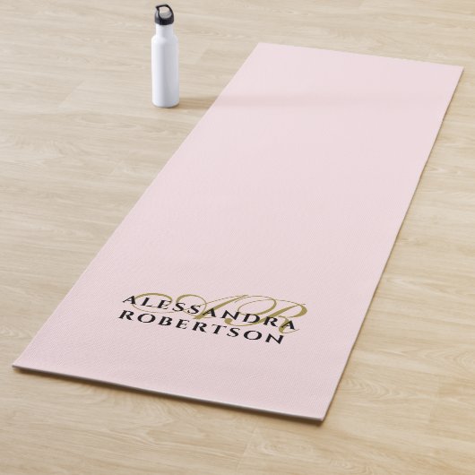 Monogram Minimalistische Pastel Roze Goud Zwart St Yogamat (In situ)