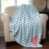 Monogram Mint en Koraal Zigzag Patroon Fleece Deken
