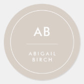 Monogram Modern Minimalistisch Natuurlijk Taupe Ronde Sticker (Voorkant)