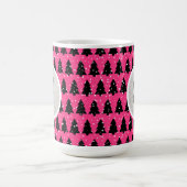 Monogram moderne Fuchsia en zwarte kerstboom Koffiemok (Center)