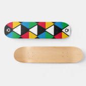 Monogram moderne kleurrijke driehoeken persoonlijk skateboard (Horizontaal)