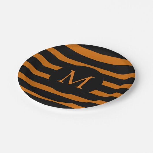 Monogram moderne Oranje en zwarte strepen Papieren Bordje (Gekanteld)