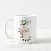 Monogram Mok, Floral Monogram E, Eigen cadeau, gou Koffiemok (Links)