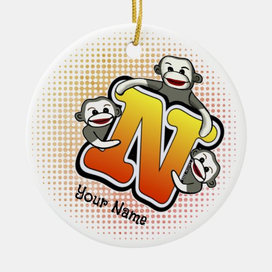 Monogram N Sokken Aap Keramisch Ornament (Voorkant)