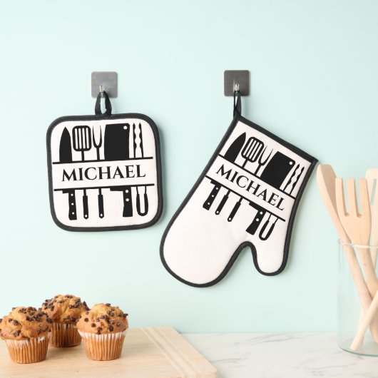 Monogram Naam BBQ Chef Cook Grilling Ovenwant & Pannenlap Set (Insitu(Ophanging))