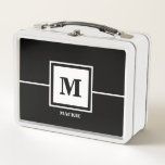 Monogram naam Beste man Groomsman Black<br><div class="desc">DIY: Groomsmen Gift Box Je vrienden hebben je rug gehad en staan op het punt om bij je te staan op je grote dag. Show uw waardering door hen een doordacht collectie van gepersonaliseerde cadeaus te geven. Geen schaar of lijm nodig voor dit project, slechts koele giften en sommige assemblageuiteinden....</div>