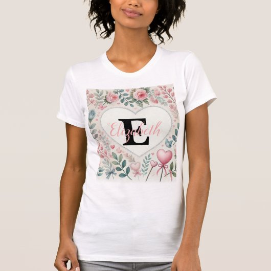 Monogram naam harten florale waterverf t-shirt (Voorkant)