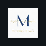 Monogram Naam Initiaal Blue Gold Wedding Date Gift Canvas Afdruk<br><div class="desc">Een mooi monogrammed blauw en gouden canvas wandelaarsgeschenk of cadeau voor een paar,  met je namen,  achternaam initiaal en trouwdatum. Wordt in veel verschillende maten geleverd.</div>
