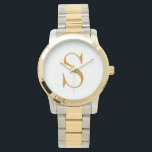 Monogram naam initiaal modern verguld gepersonalis horloge<br><div class="desc">Verhef je stijl met dit gepersonaliseerde gouden monogram naam initiaal horloge. Met een slanke gouden afwerking en een stijlvol op maat gemaakt initiaal, is het een tijdloze accessoire en een betekenisvol aandenken—perfect voor alledaagse elegantie of een doordachte gift die ze zullen koesteren. Eenvoudige chic gecombineerd met elegantie.</div>