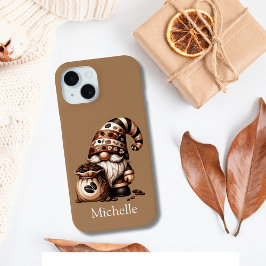 Monogram Naam Initialen Koffiegnoom Bruin Wit iPhone 15 Case