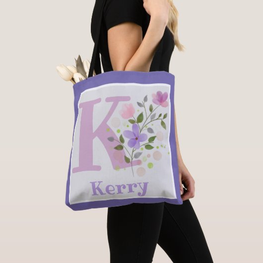 Monogram & Naam Kerry met Bloemen Tote Bag (Dichtbij)