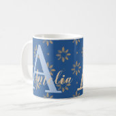 Monogram Naam Moderne Bloem Koffiemok (Voorkant links)