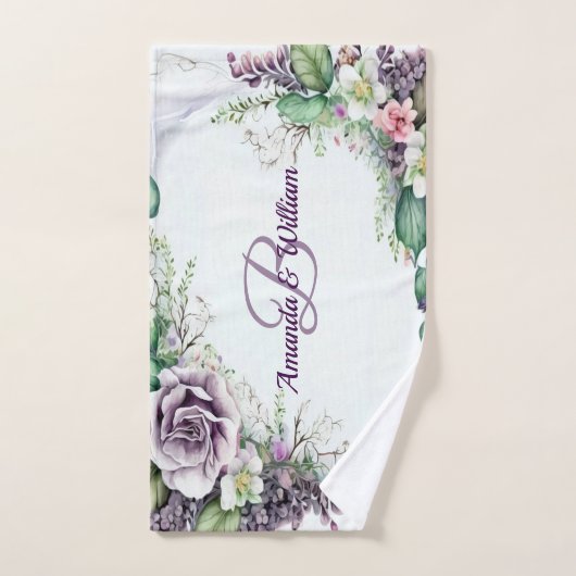 Monogram Naam Paarse Floral Green Foliage Rustige Bad Handdoek (Handdoek)
