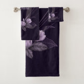 Monogram Naam Paarse Floral Violet Geometric Lijst Bad Handdoek (Insitu)