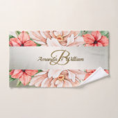 Monogram Naam Peach Sinaasappel Floral Leaves Rust Bad Handdoek (Handdoek)