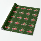Monogram naam Rustic Red Truck Green Kerstmis Cadeaupapier (Uitgerold)