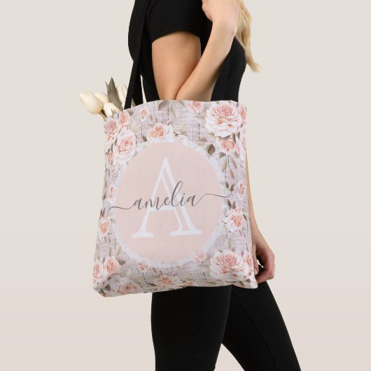 Monogram Naam Rustic Wood &  Rozen Romantic Tote Bag (Dichtbij)