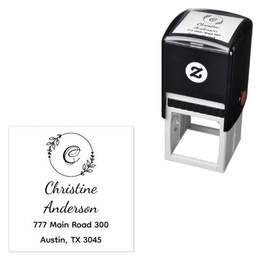 Monogram Naam Terugkeer Adres Greenery Wreath Zelfinktende Stempel (In situ)