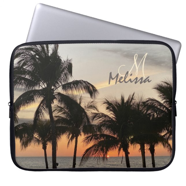 Monogram Naam Trendy Florida Sunset Palm Ocean Laptop Sleeve (Voorkant)