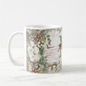 Monogram naam Winter Woodland White Rose Pinecone Koffiemok (Links)