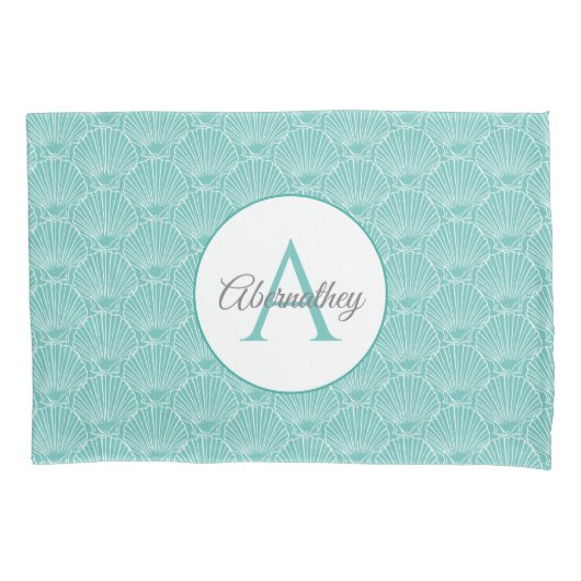 Monogram Naam Witte Zee Shell Pattern Beach House Kussensloop (Voorkant-Links)