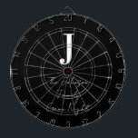 Monogram Naam Zwart-wit Spel Night Dartbord<br><div class="desc">Dit is een monogram en familienaam ontwerp. Het is in koel en eigentijds zwart-wit, met moderne, eenvoudige typografie en script. Perfect voor leuke familie game avonden. Om te personaliseren, wijzigt u eenvoudig de letter "J" en de naam "Johnson" in uw familienaam en initiaal. Om verder aan te passen, als je...</div>