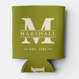 Monogram & naamoverlay mid-century warm olijf blikjeskoeler